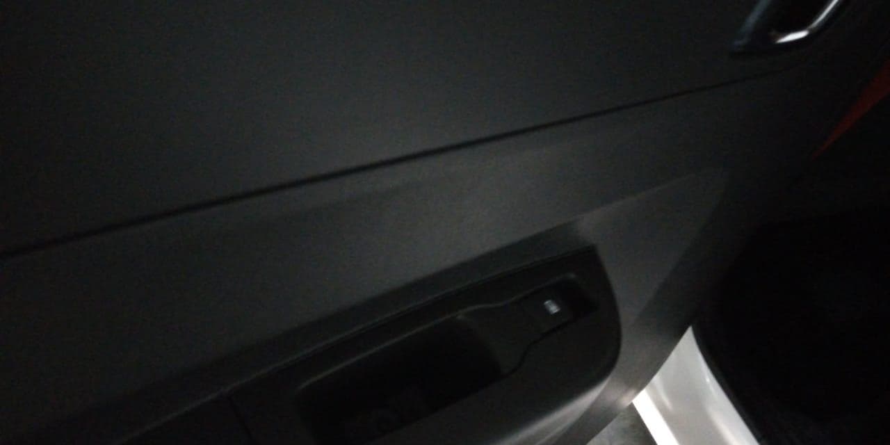 RENAULT KWID 1.0 · — image 14