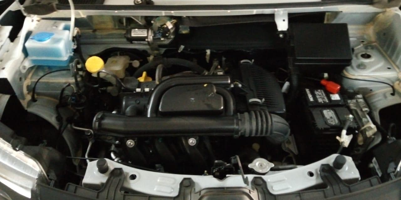 RENAULT KWID 1.0 · — image 16
