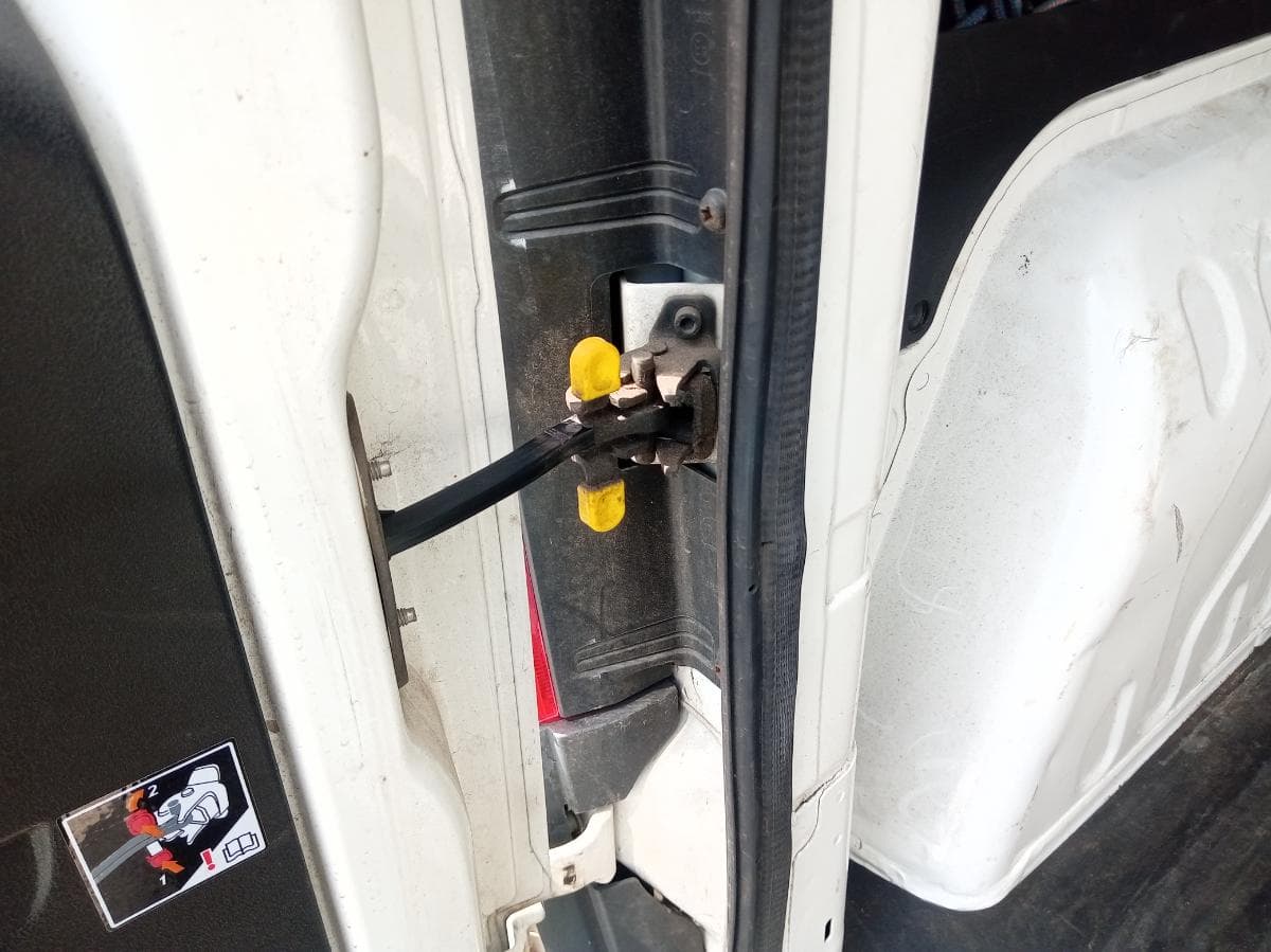 Fiat Doblo 1.6 · Ano 2015 — image 14