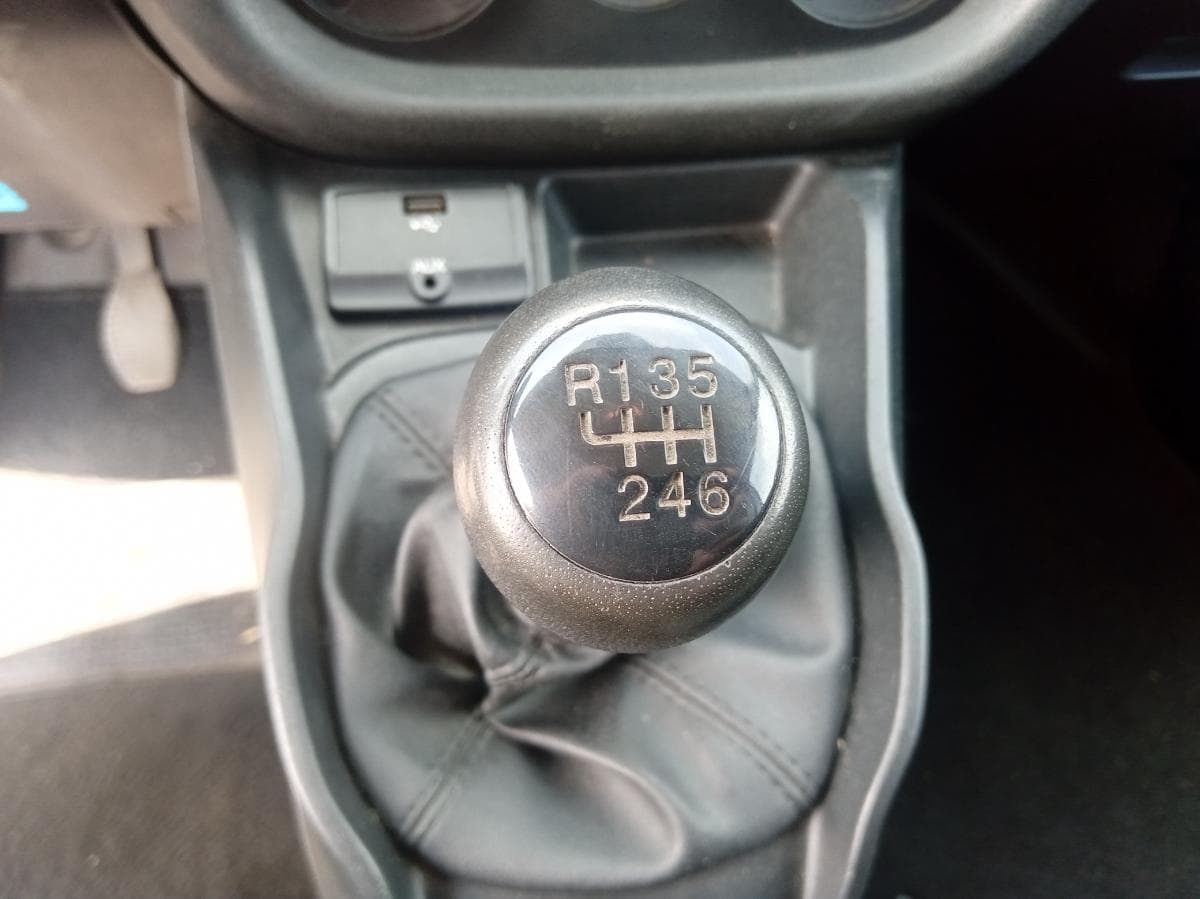 Fiat Doblo 1.6 · Ano 2015 — image 25