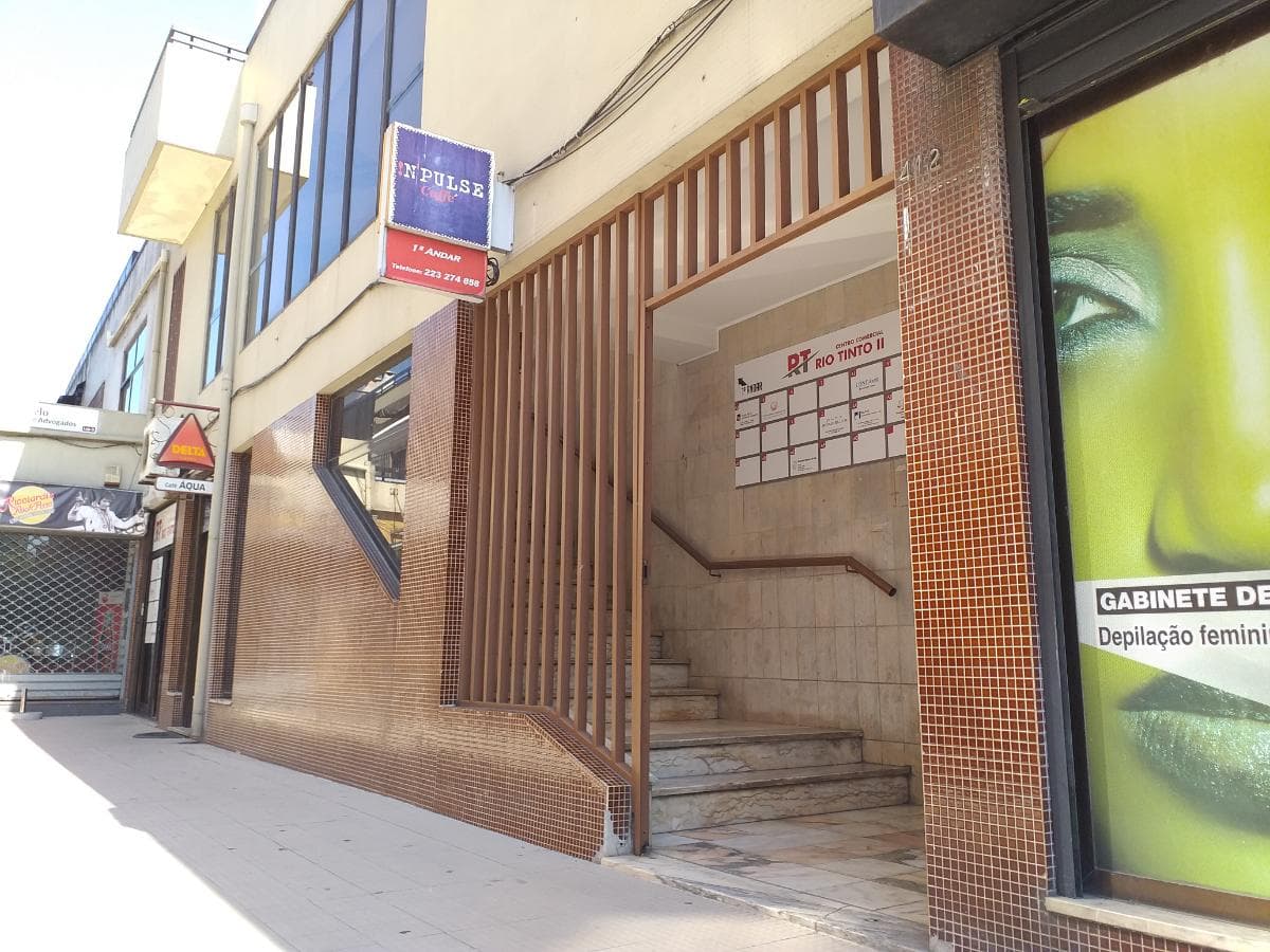 Proporção de 1/2 de Estabelecimento Comercial · Gondomar — imagen 19