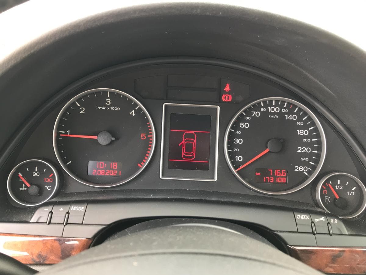 Audi A4 2.0 TDI · Ano 2005 — imagem 15