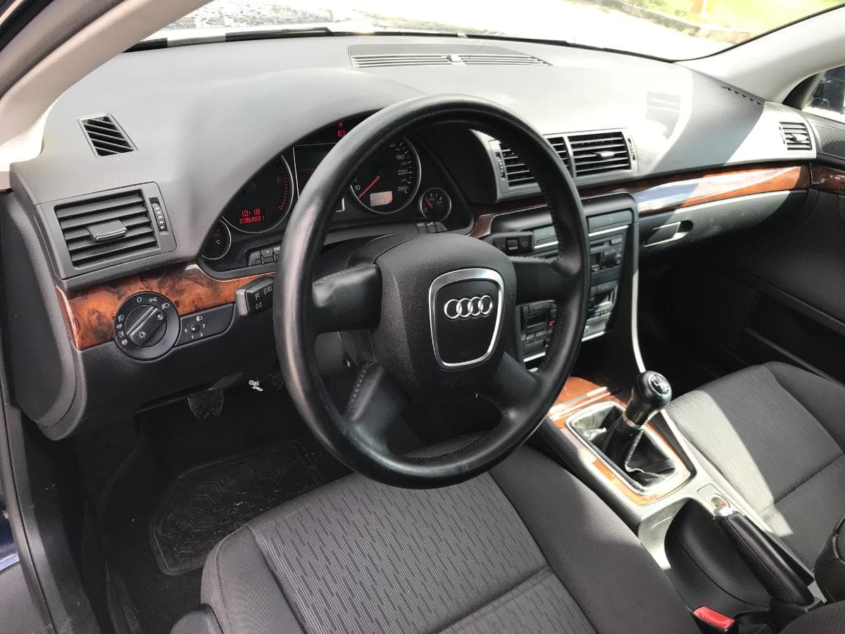 Audi A4 2.0 TDI · Ano 2005 — imagem 16