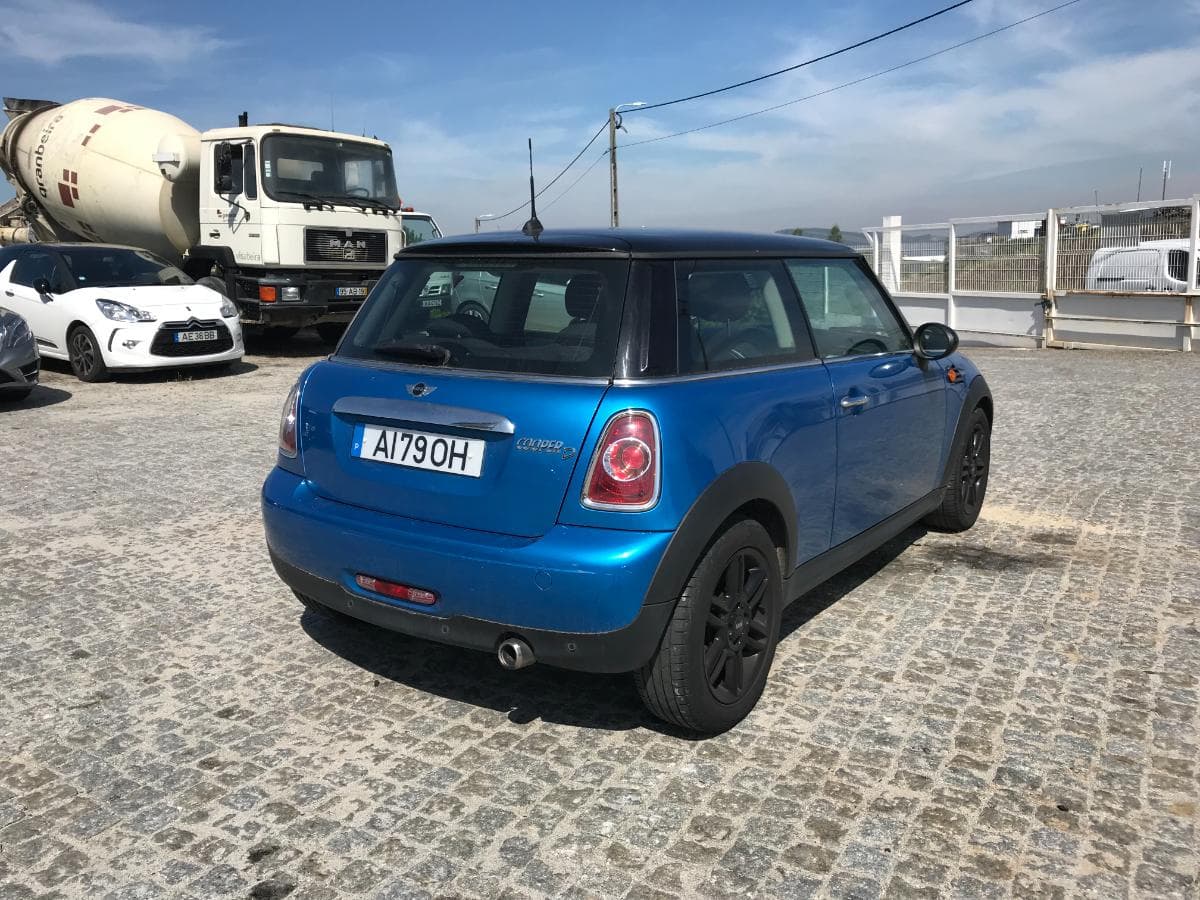 Mini Cooper · Ano 2011 — imagem 4