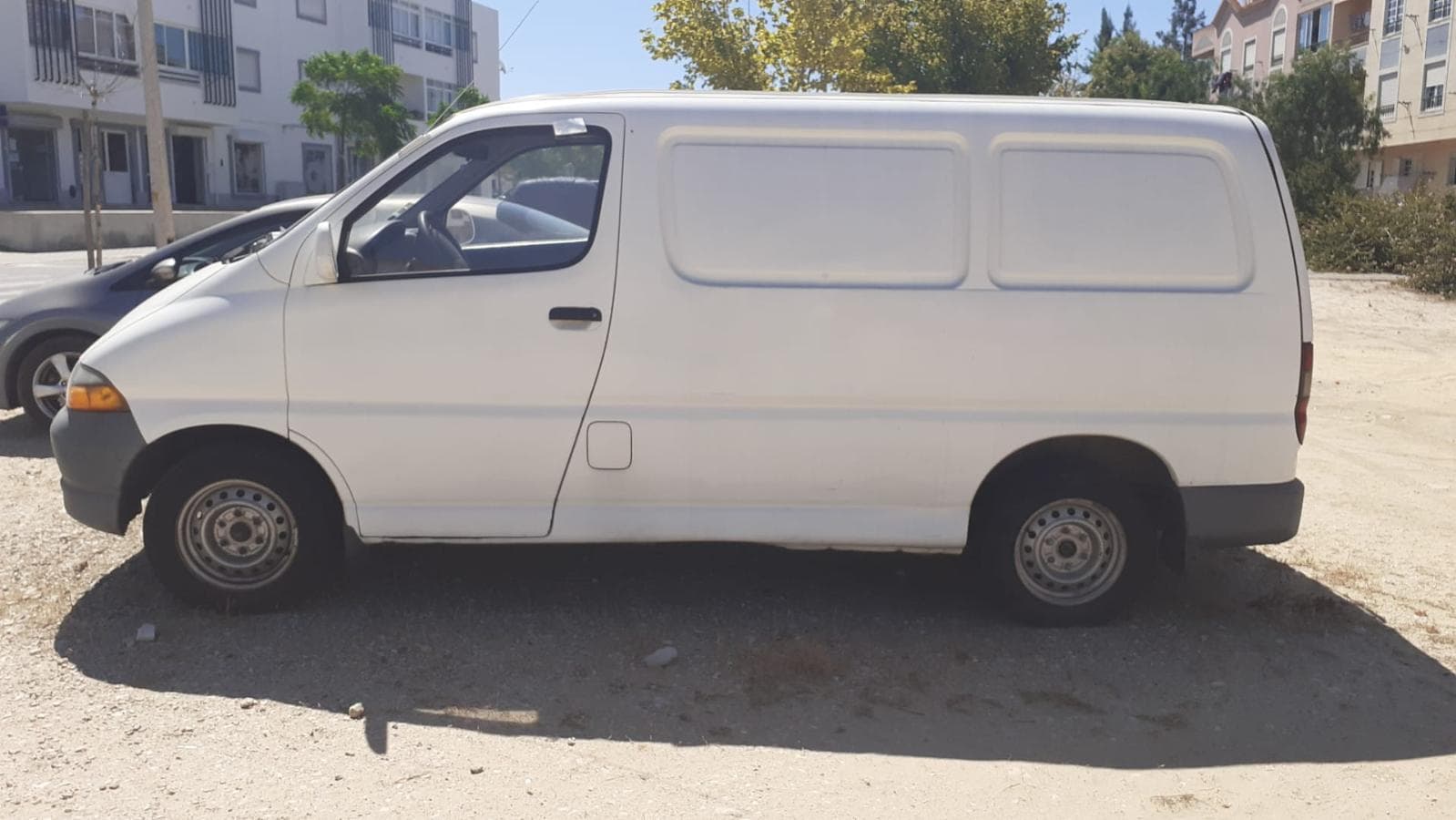 Toyota Hiace — imagem 7