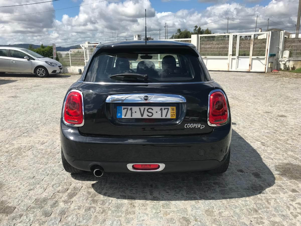 Mini Cooper D · Ano 2016 — imagen 5