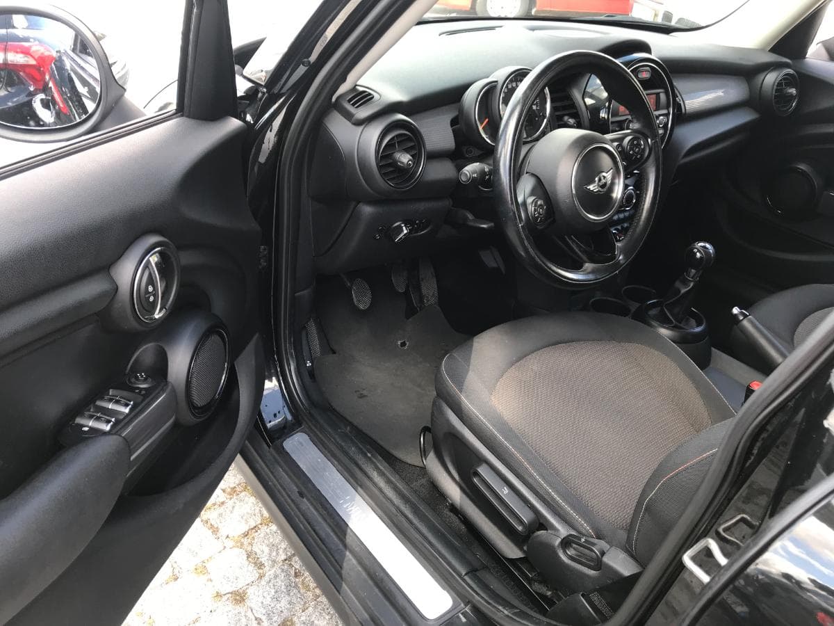Mini Cooper D · Ano 2016 — imagen 12