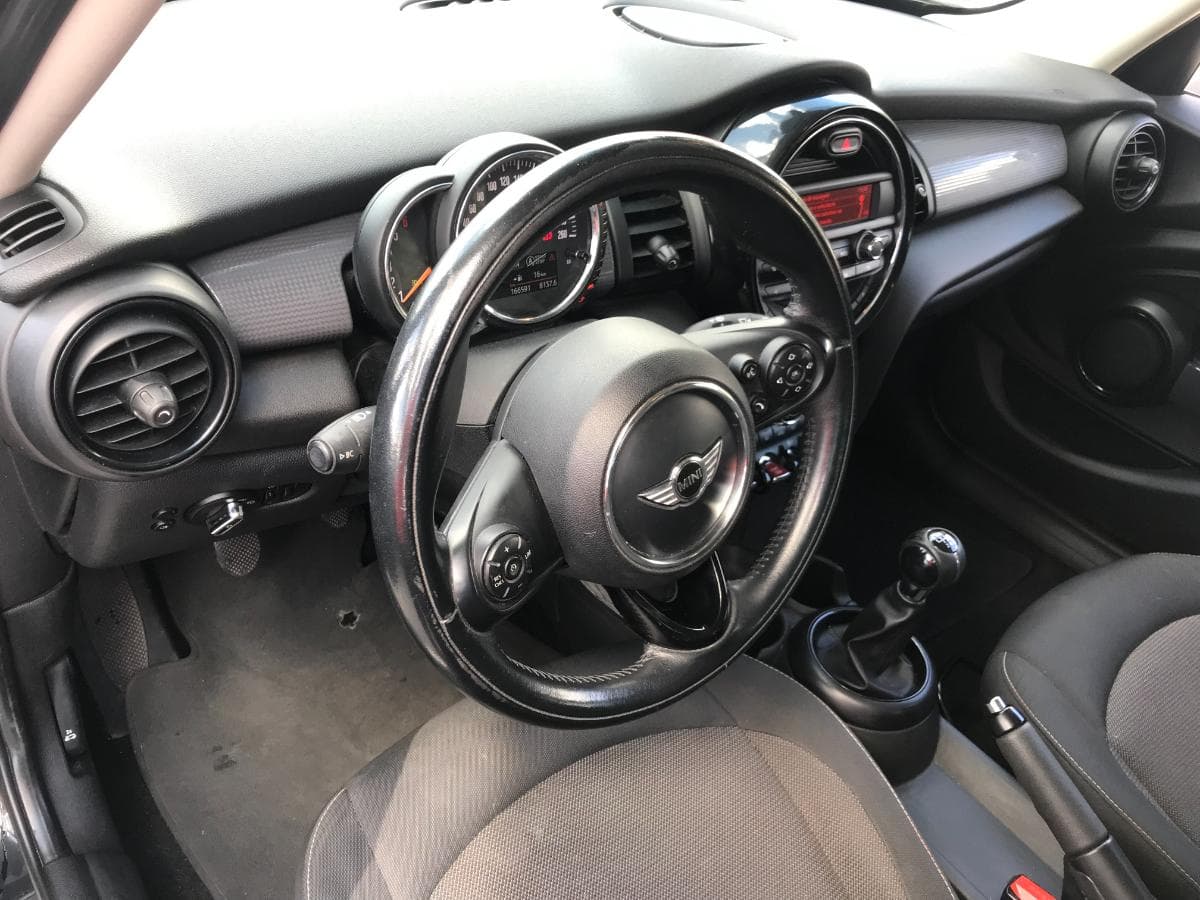 Mini Cooper D · Ano 2016 — imagen 21