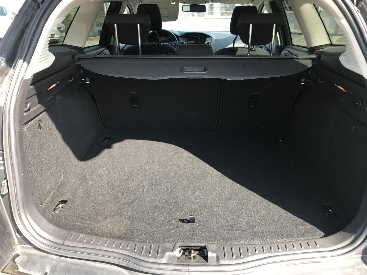 Ford Focus 1.5 DCI · Ano  2015 — image 9