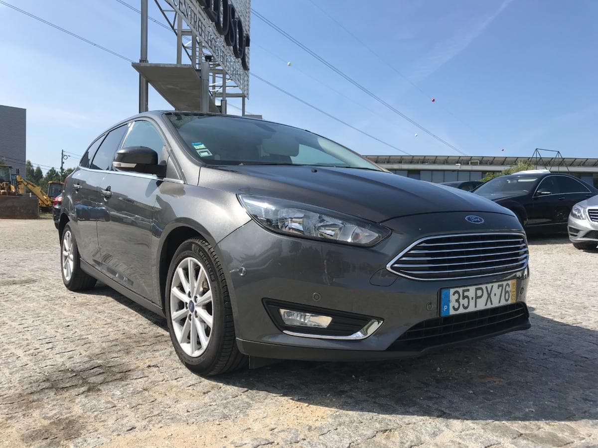 Ford Focus 1.5 DCI · Ano  2015 — image 7