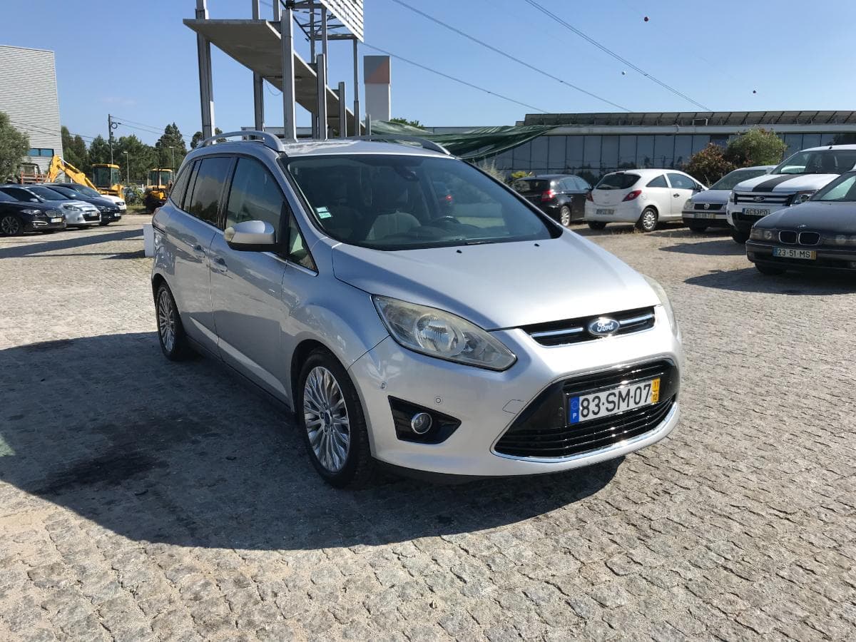 Ford Grand C-Max1.6 CDTI · Ano 2011 — imagen 1