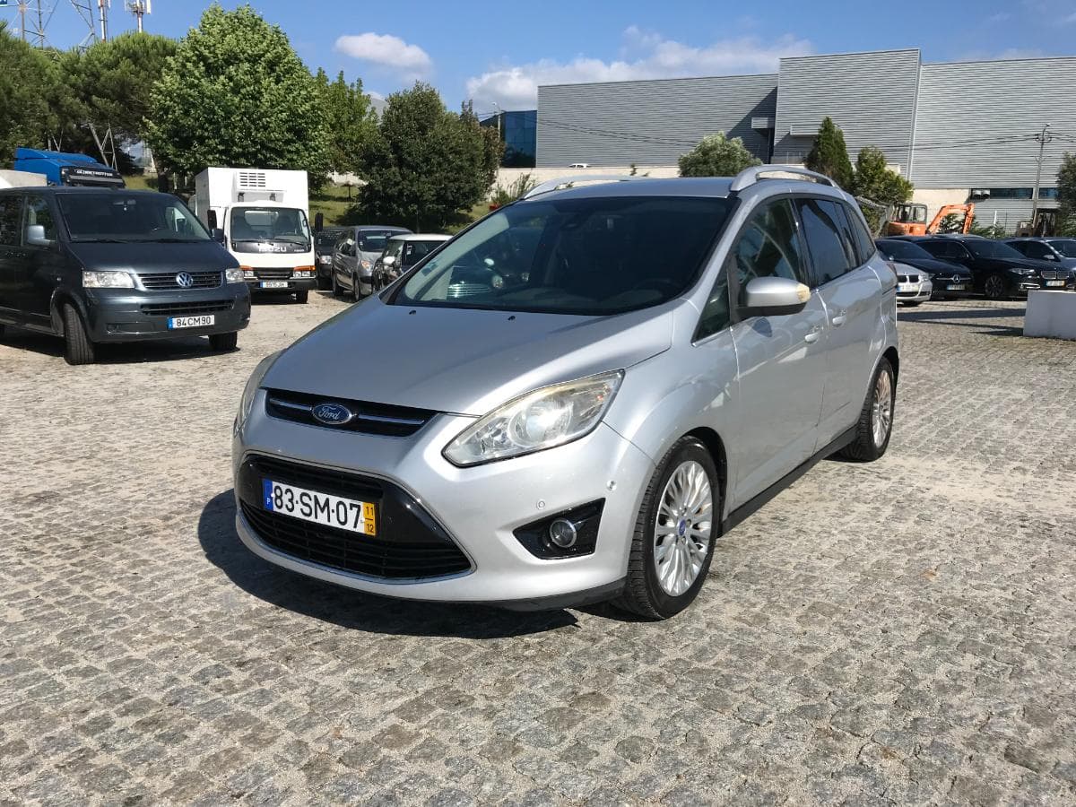 Ford Grand C-Max1.6 CDTI · Ano 2011 — imagen 3