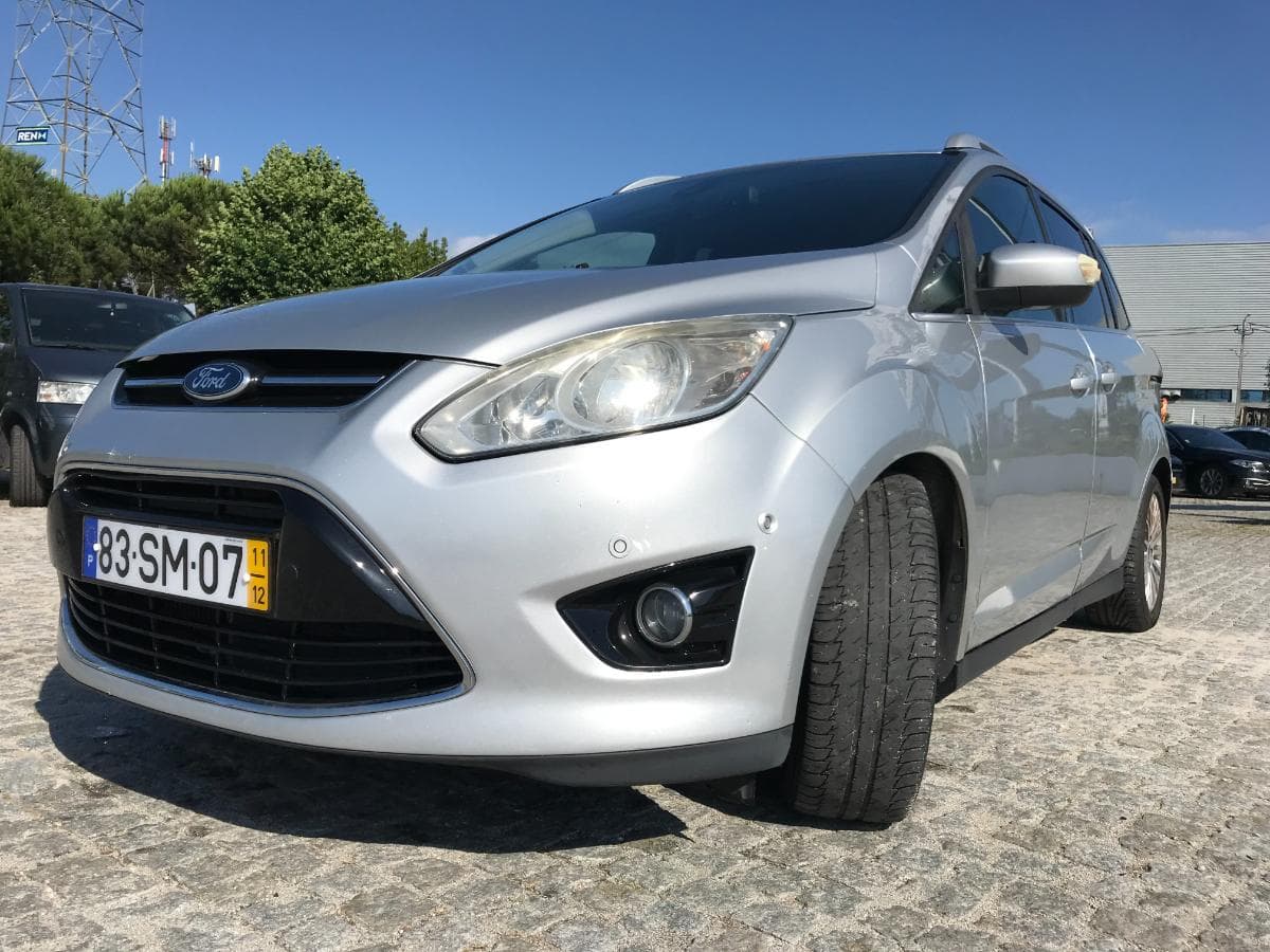 Ford Grand C-Max1.6 CDTI · Ano 2011 — imagen 7