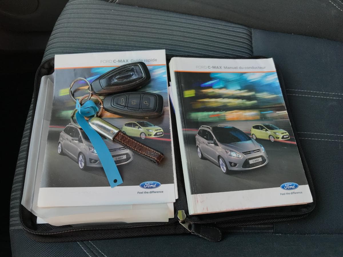 Ford Grand C-Max1.6 CDTI · Ano 2011 — imagen 31