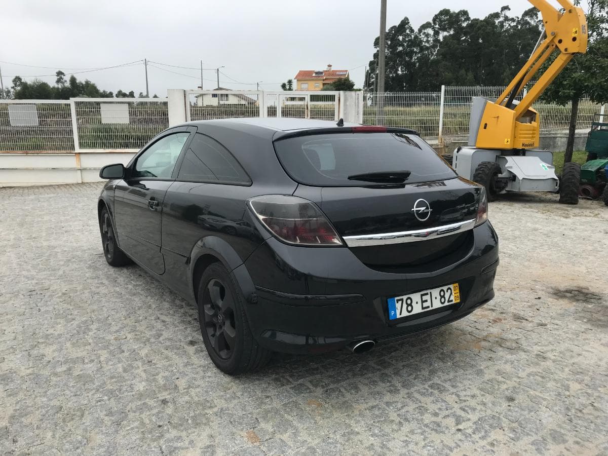 Opel Astra 1.9 CDTI · Ano 2007 — imagem 6