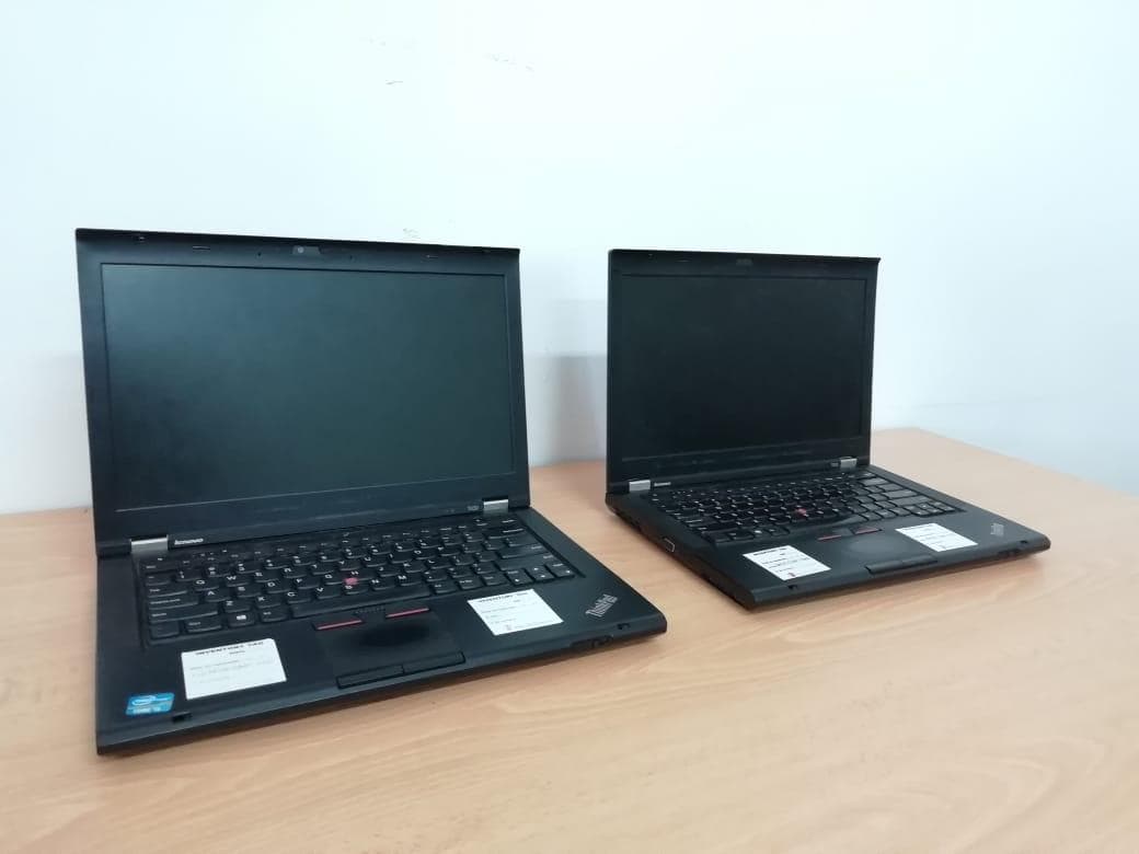 Matériel informatique ·