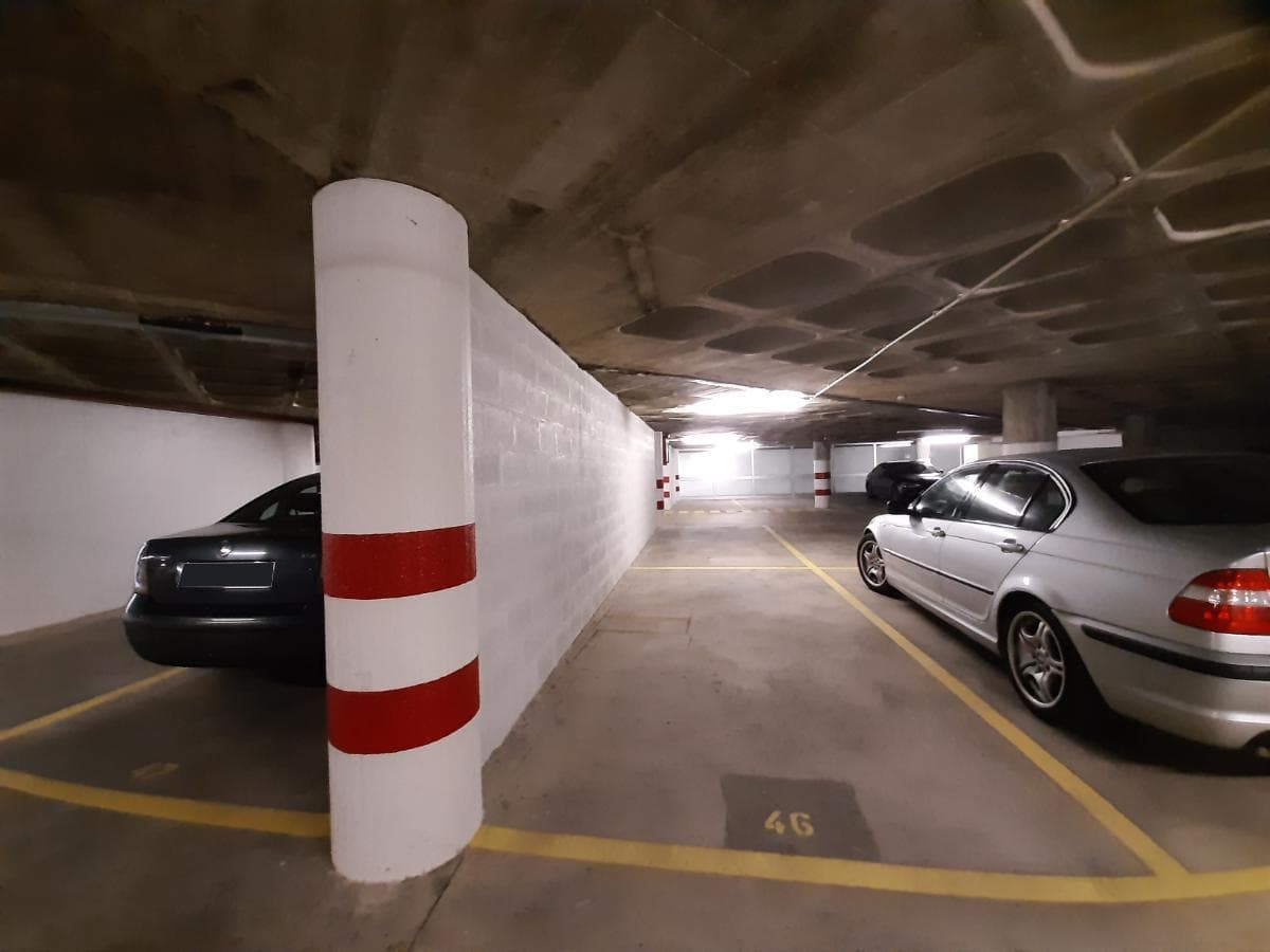 Parking Space · Porto — image 5