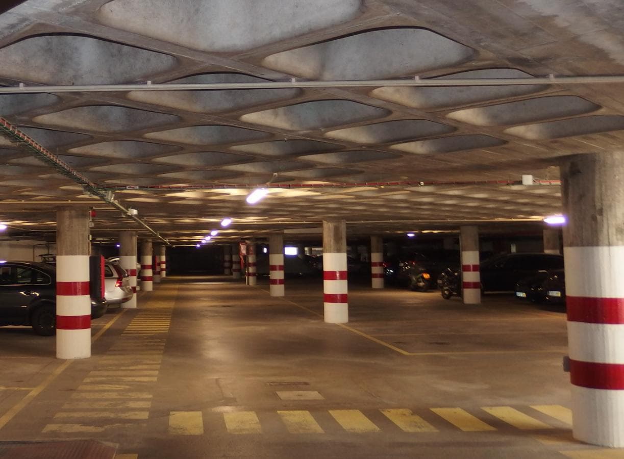 Lugar de Garagem · Porto — image 6