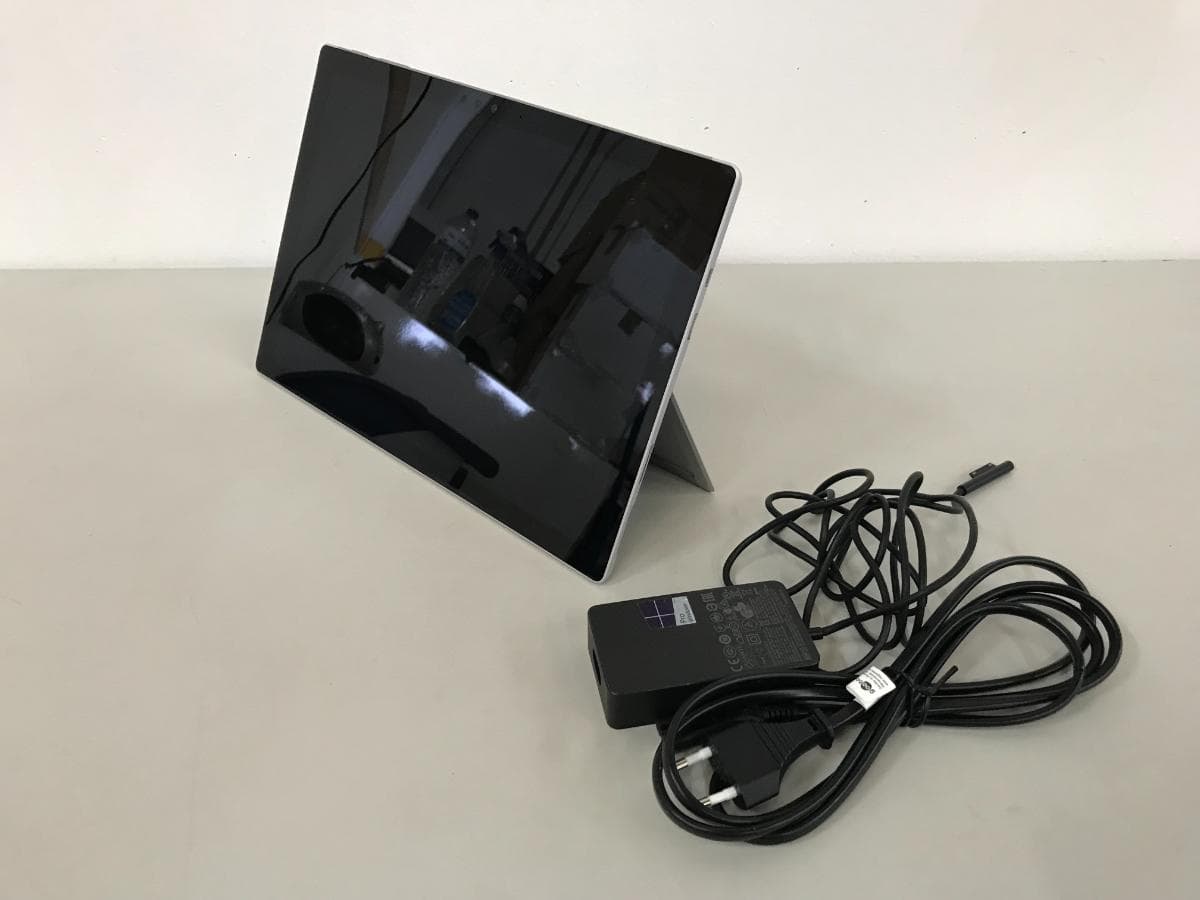 Microsoft Surface Pro 5 — imagen 5