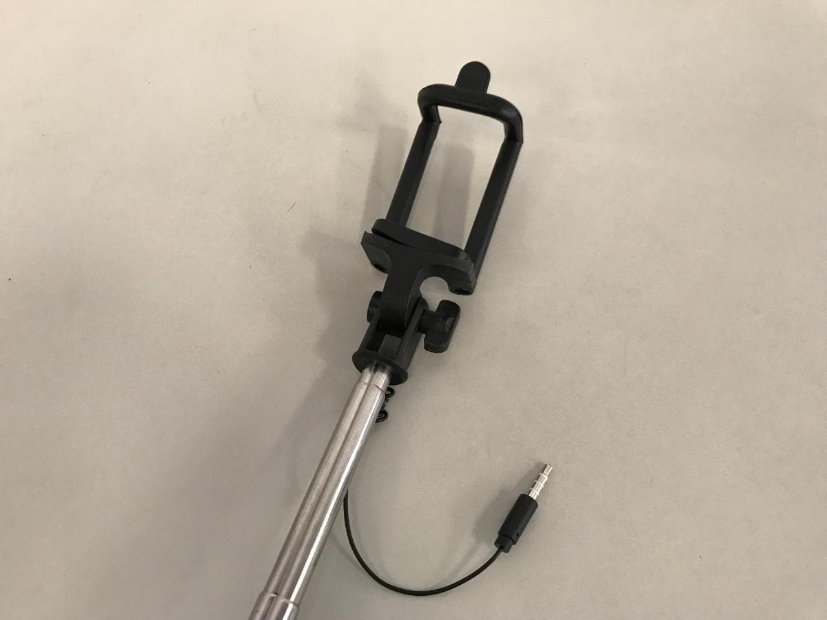 Selfie Sticks — image 2