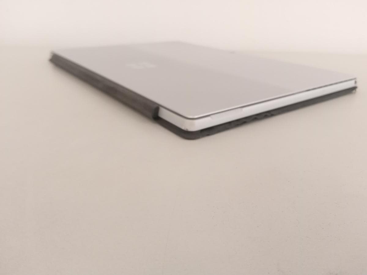 Microsoft Surface Pro 5 + Housse Clavier — image 7