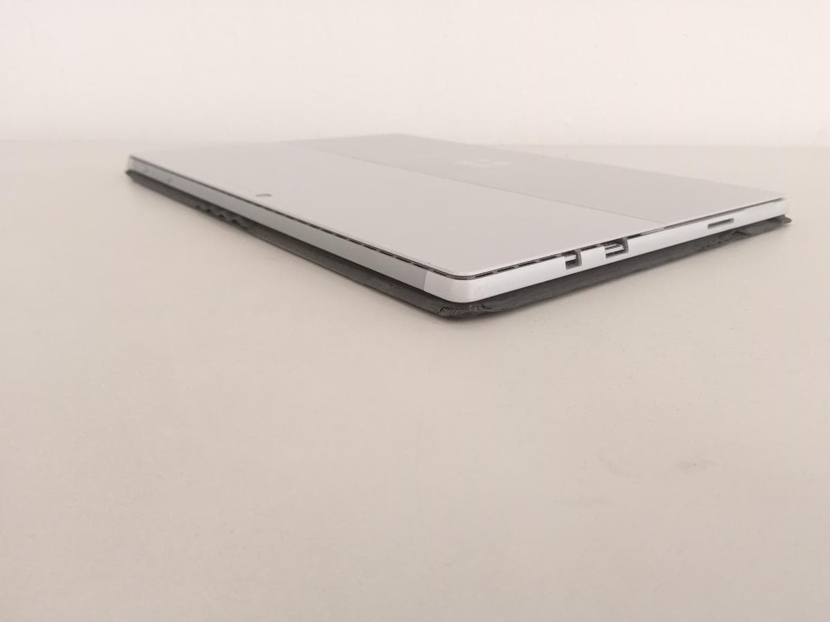 Microsoft Surface Pro 5 — image 7