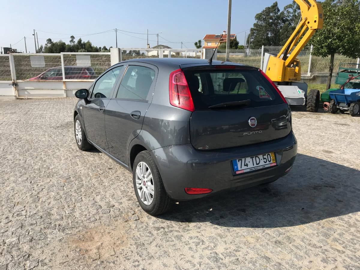 Fiat Punto 1.2 · Ano 2017 — imagem 6