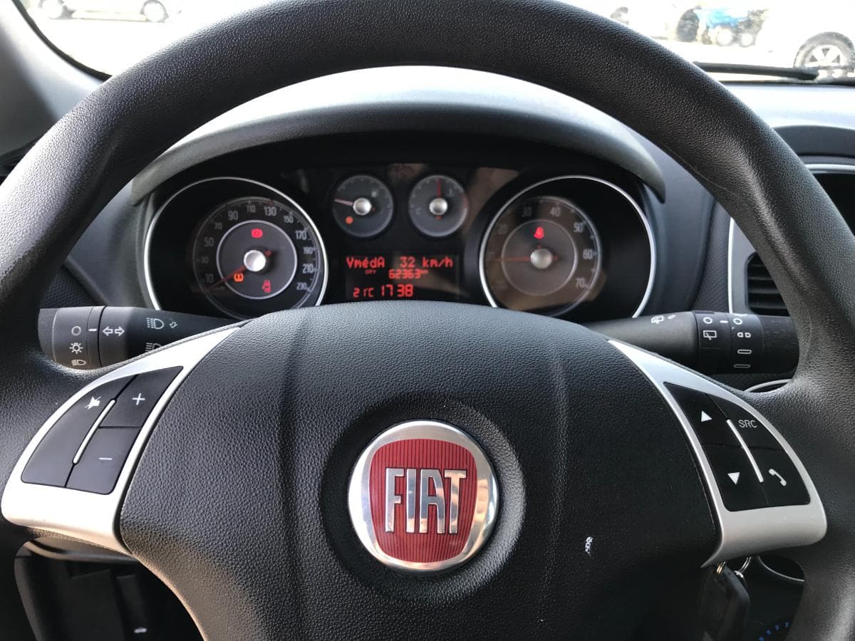 Fiat Punto 1.2 · Ano 2017 — imagem 24