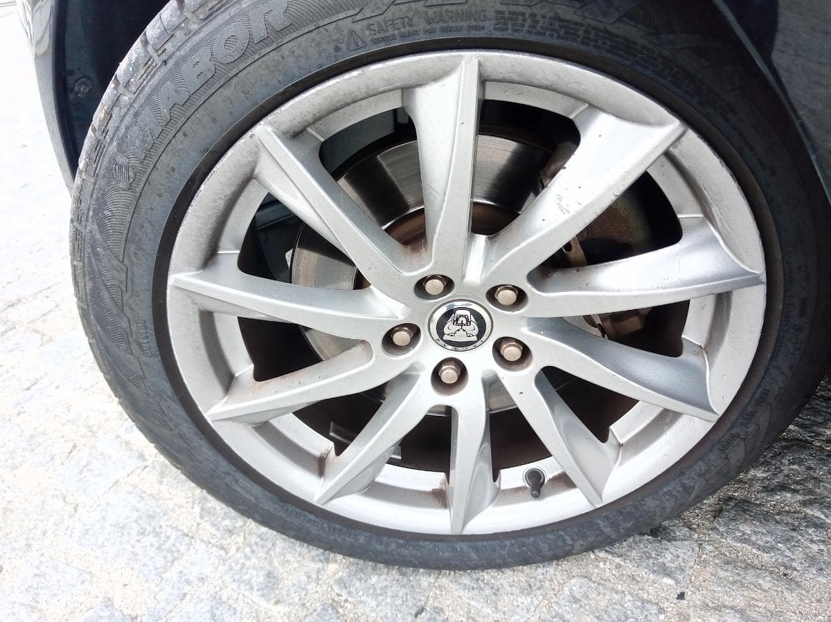 Jaguar XF 2.2 Luxury · Ano 2013 — imagem 17