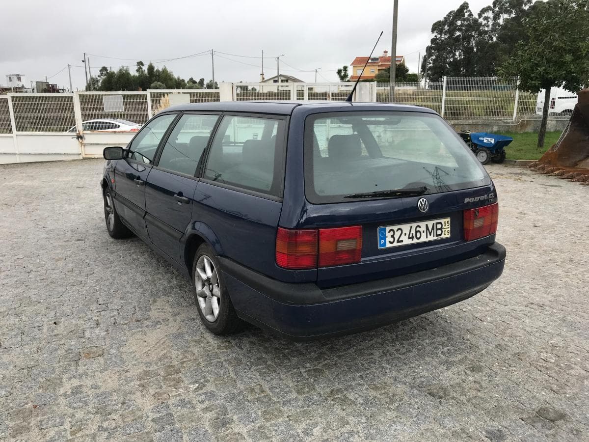 Volkswagen Passat 1.9 TDI · Ano 1995 — image 4