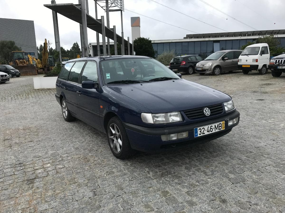 Volkswagen Passat 1.9 TDI · Ano 1995 — image 1