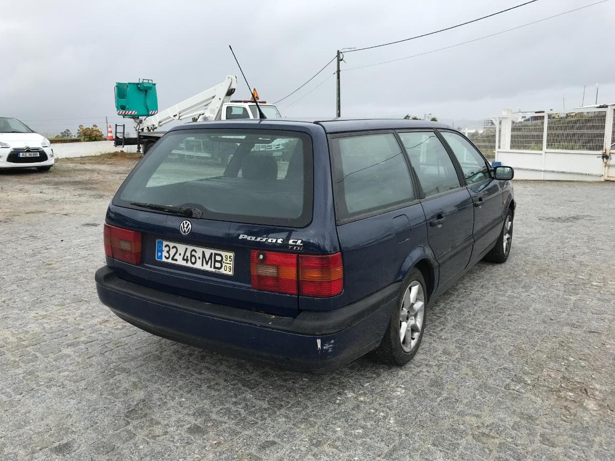 Volkswagen Passat 1.9 TDI · Ano 1995 — image 6