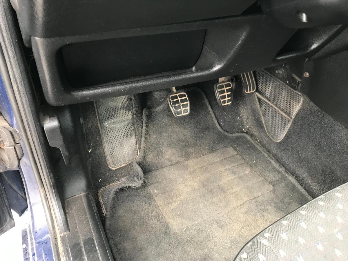 Volkswagen Passat 1.9 TDI · Ano 1995 — image 23