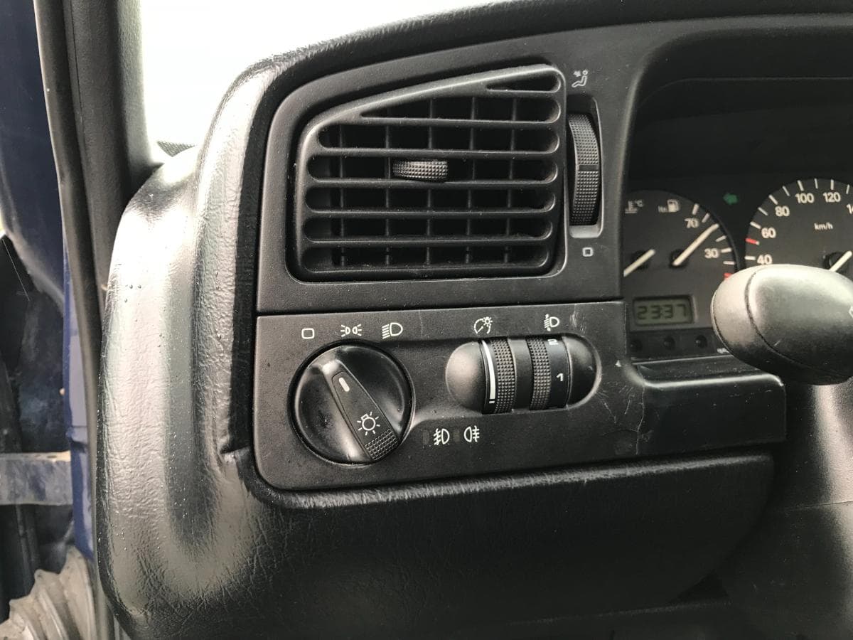Volkswagen Passat 1.9 TDI · Ano 1995 — image 26