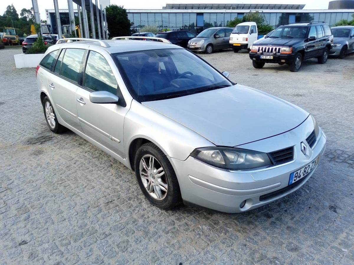 Renault Laguna · Ano 2005 — imagem 1