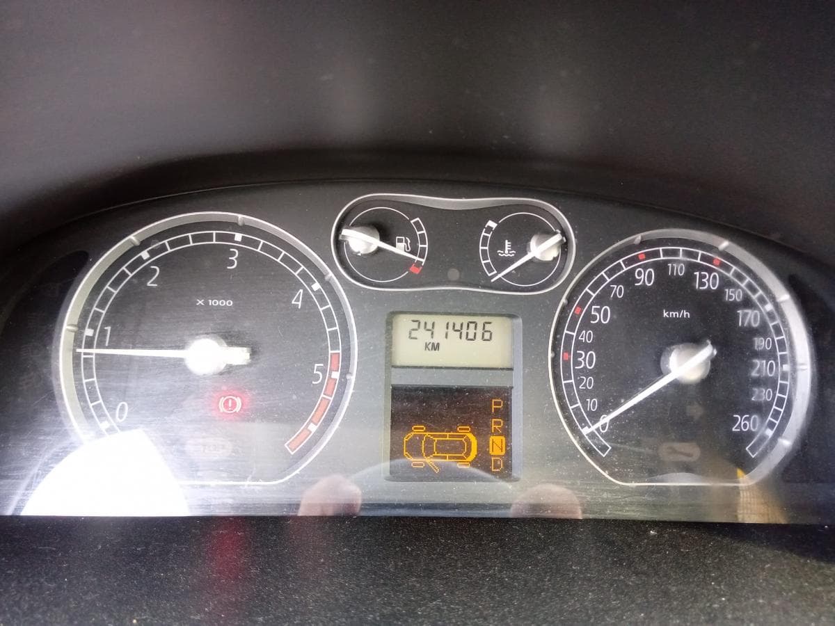 Renault Laguna · Ano 2005 — imagem 25