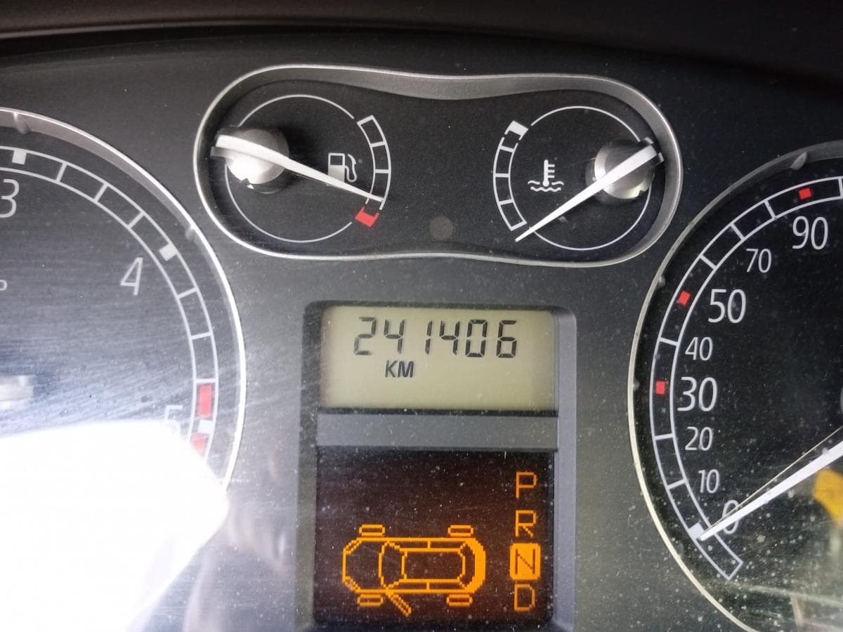 Renault Laguna · Ano 2005 — imagem 26