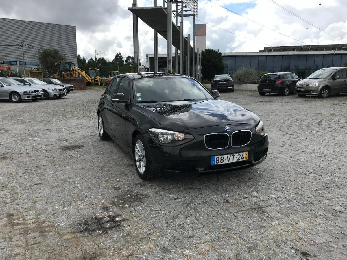 BMW 116 D · Ano 2013 — image 1
