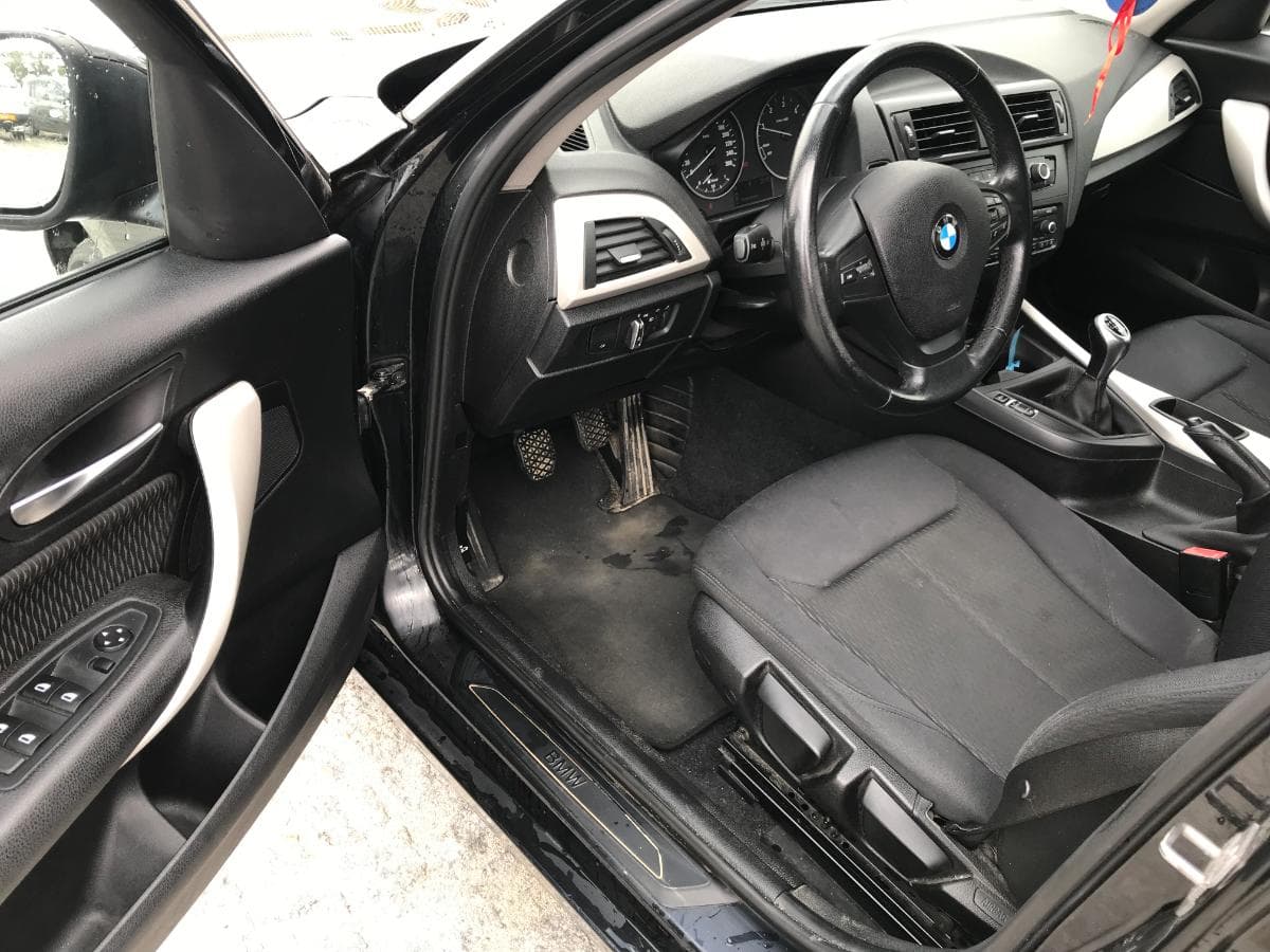 BMW 116 D · Ano 2013 — image 15