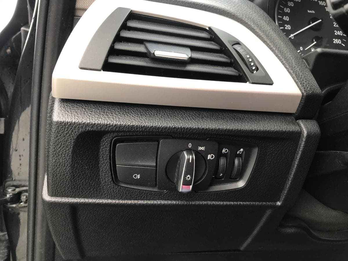 BMW 116 D · Ano 2013 — image 22
