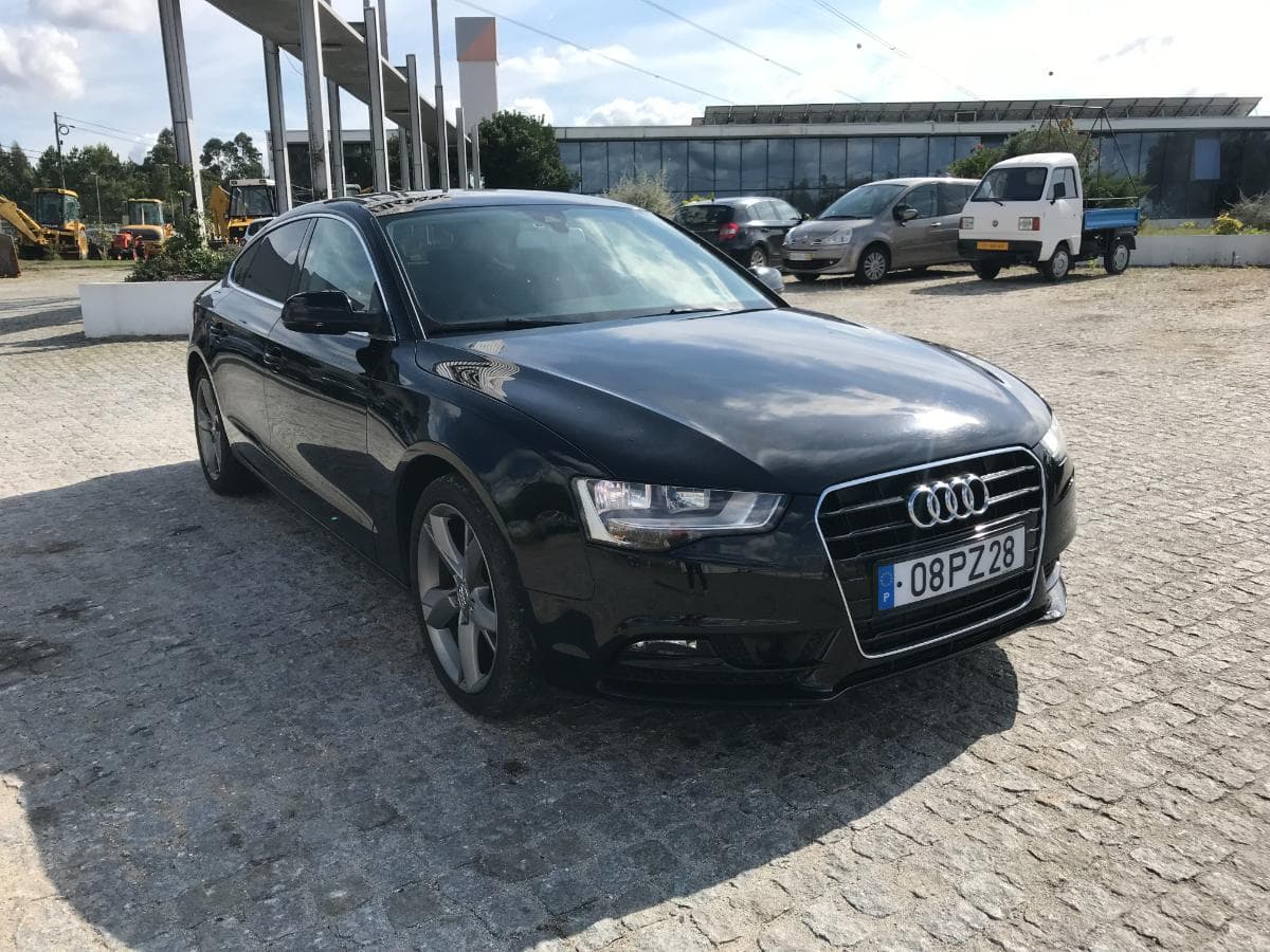 Audi A5 2.0TDI · Ano 2012 — image 1