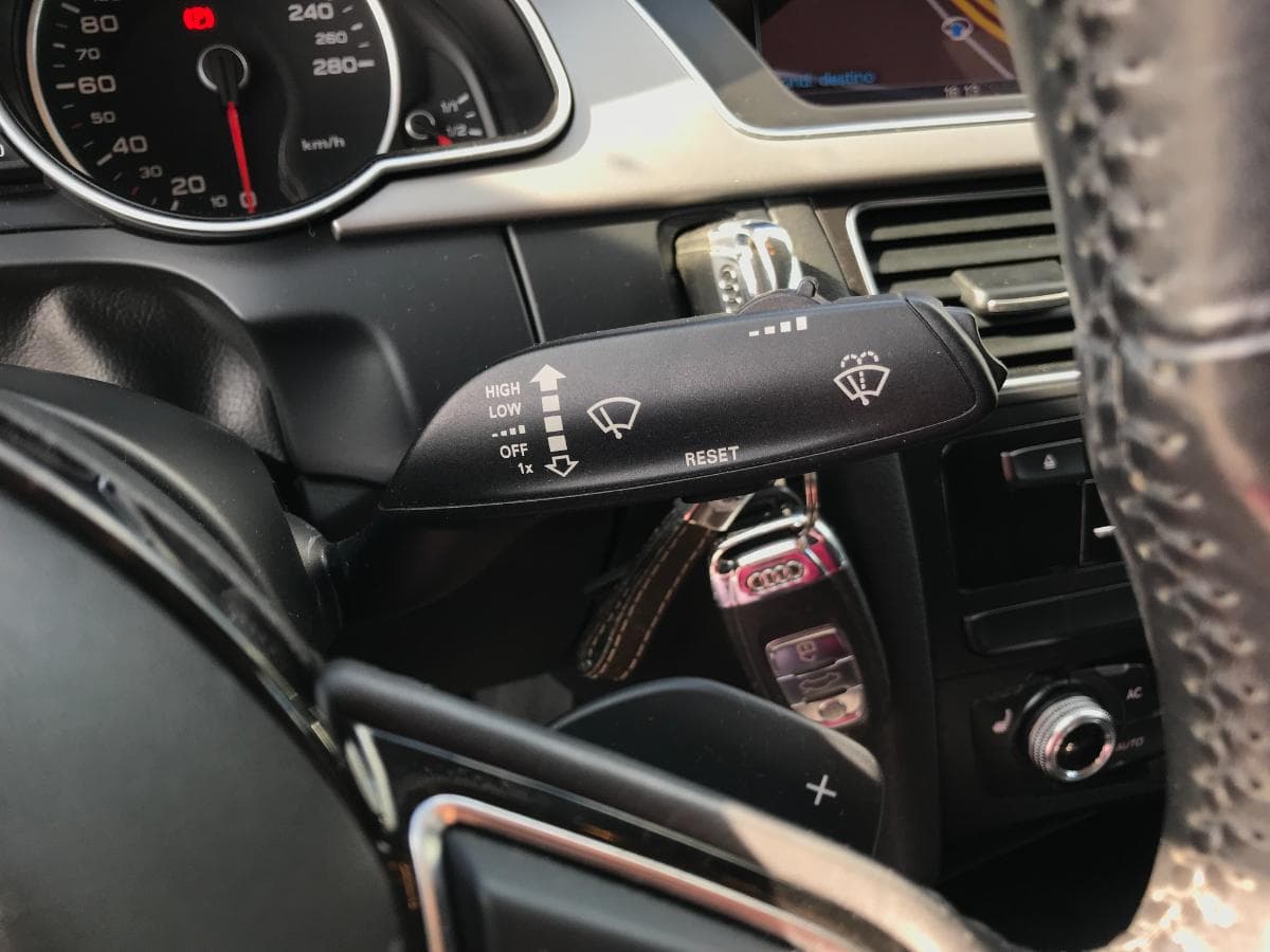 Audi A5 2.0TDI · Ano 2012 — image 17