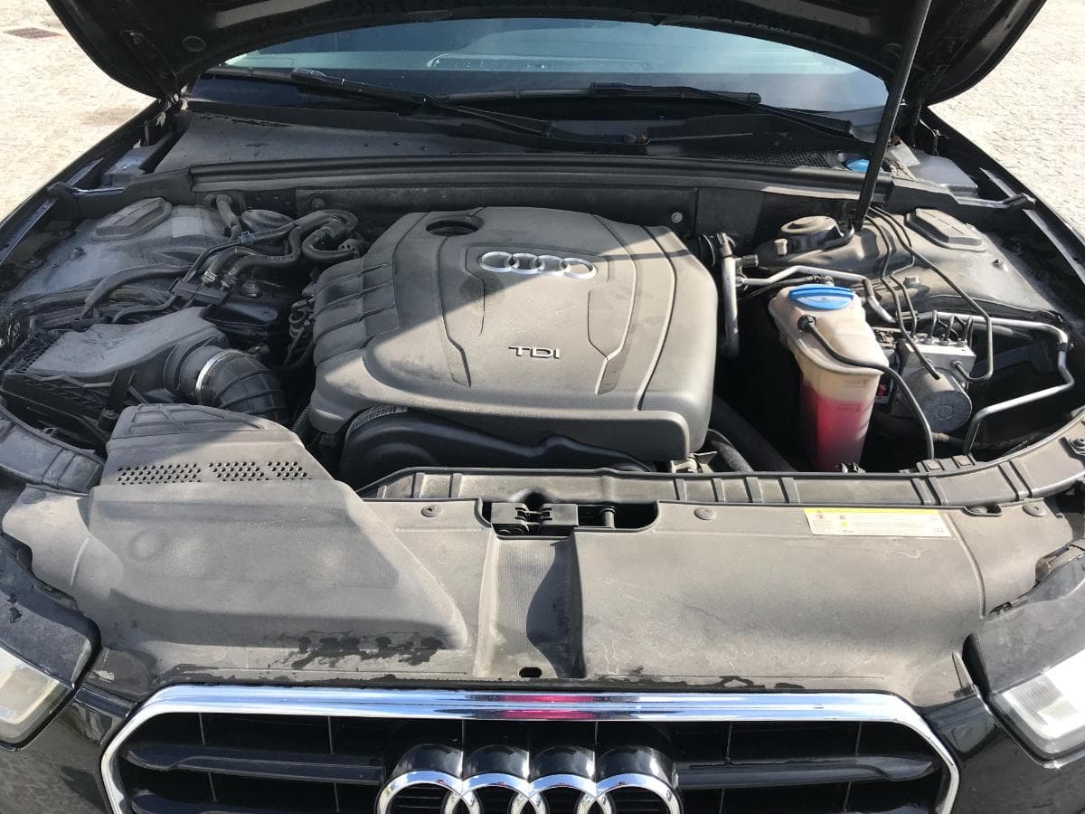 Audi A5 2.0TDI · Ano 2012 — image 24