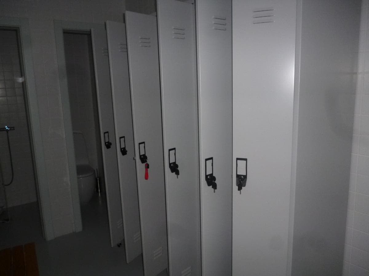 TOTALIDADE DOS LOTES · Edifício + Equipamento Informático e de Escritório + Mobiliário Diverso  · Paços de Ferreira — imagem 12