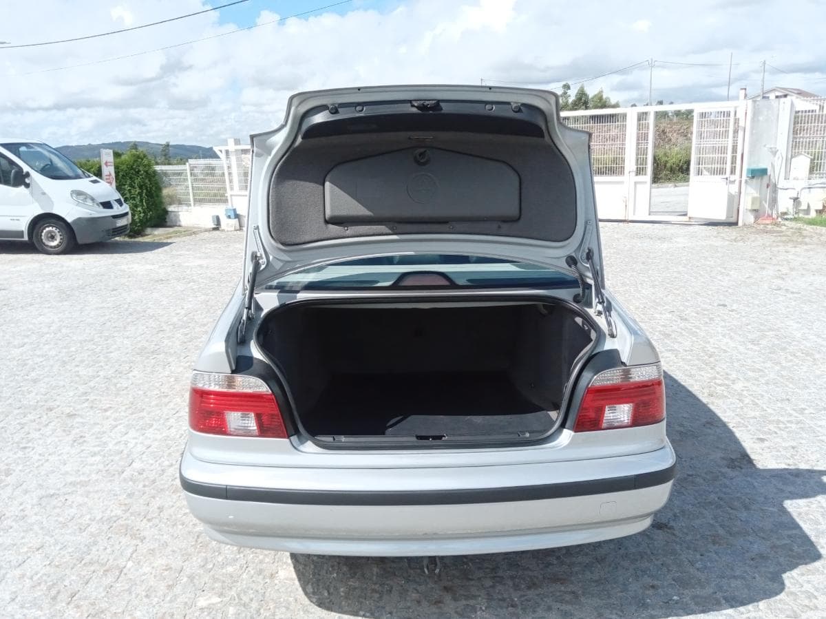 BMW 525TDS · Ano 1997 — image 7
