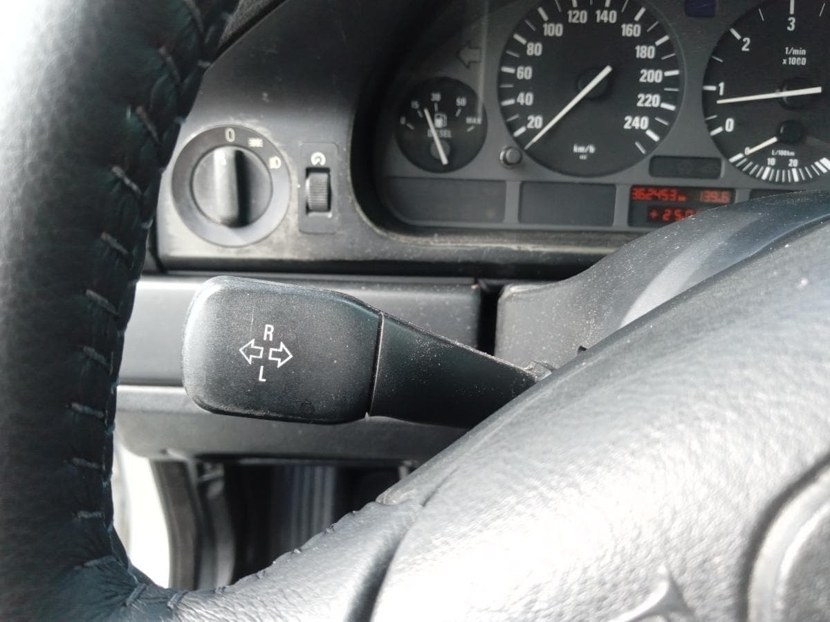 BMW 525TDS · Ano 1997 — image 28