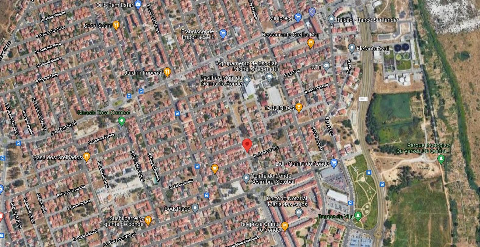 Moradia V3 · Sesimbra — image 23