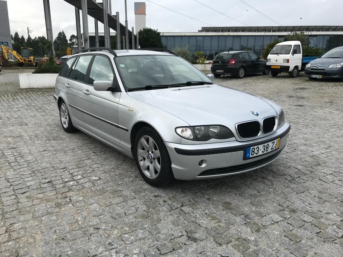 BMW 320D Touring · Ano 2003 — image 1