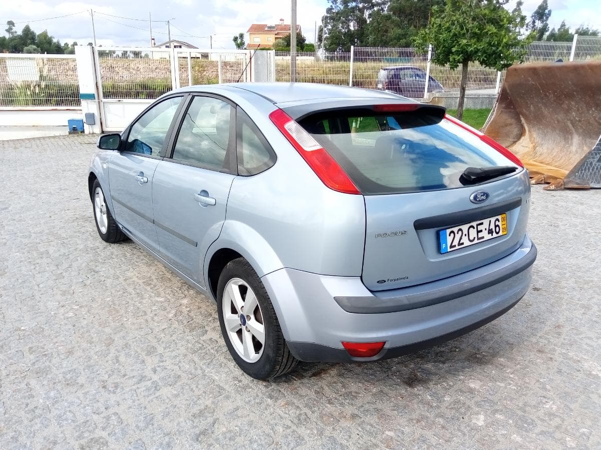 Ford Focus  · Ano 2006 — image 7