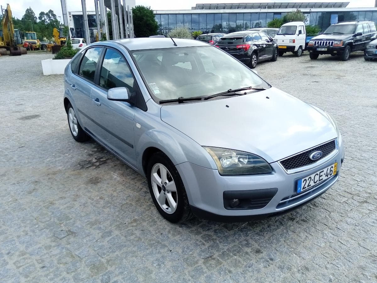 Ford Focus  · Ano 2006